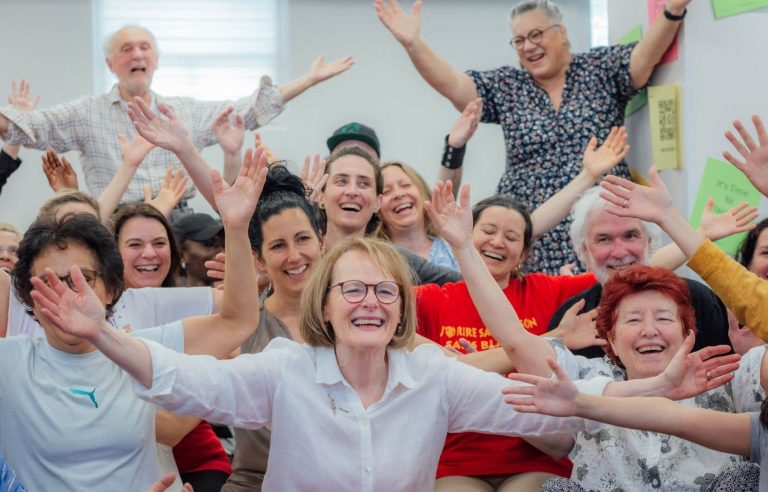 Montrealers learn laughter yoga