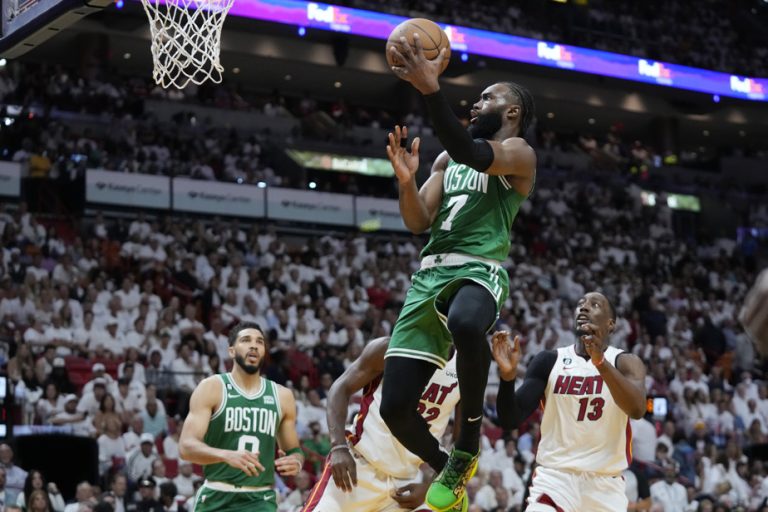 NBA playoffs |  Boston wins in Miami and regains a little hope