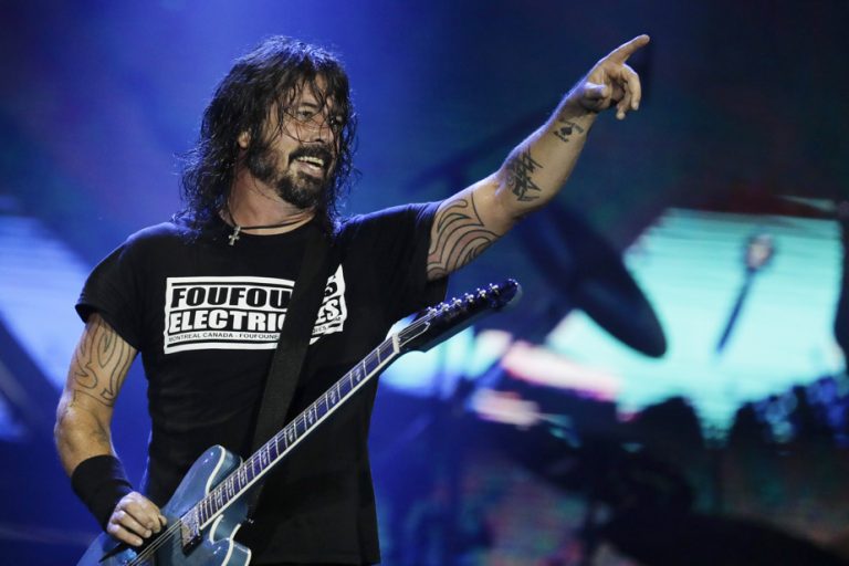 New tour, new drummer for the Foo Fighters