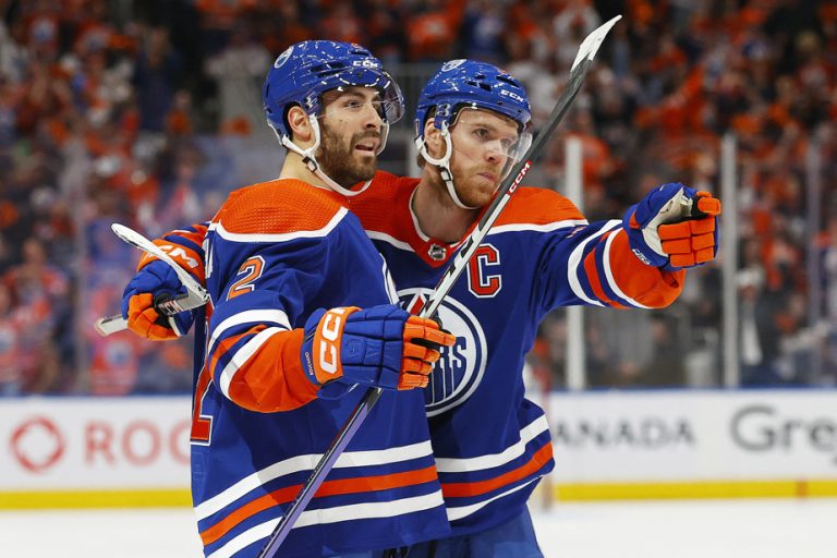 Oilers level series against Golden Knights