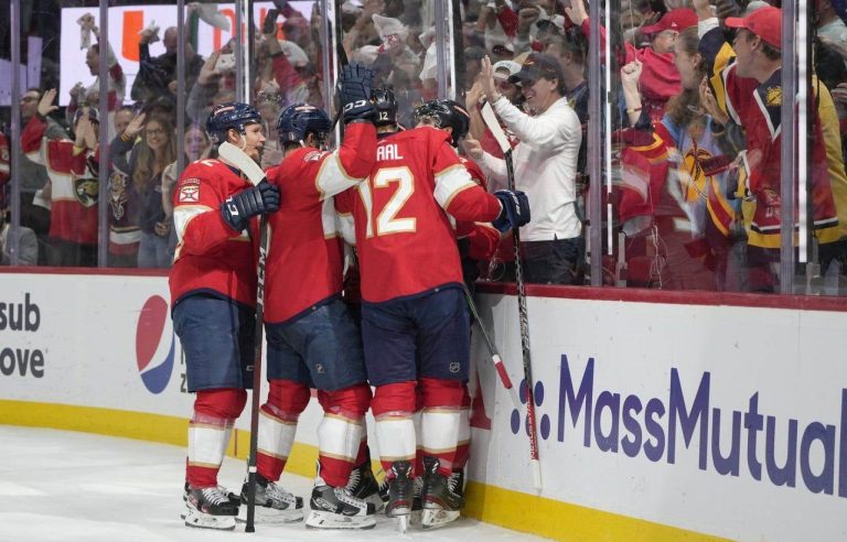 Panthers sweep Hurricanes to advance to Stanley Cup Final