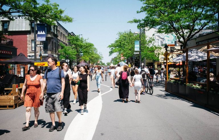 Pedestrians have conquered the Plateau Mont-Royal