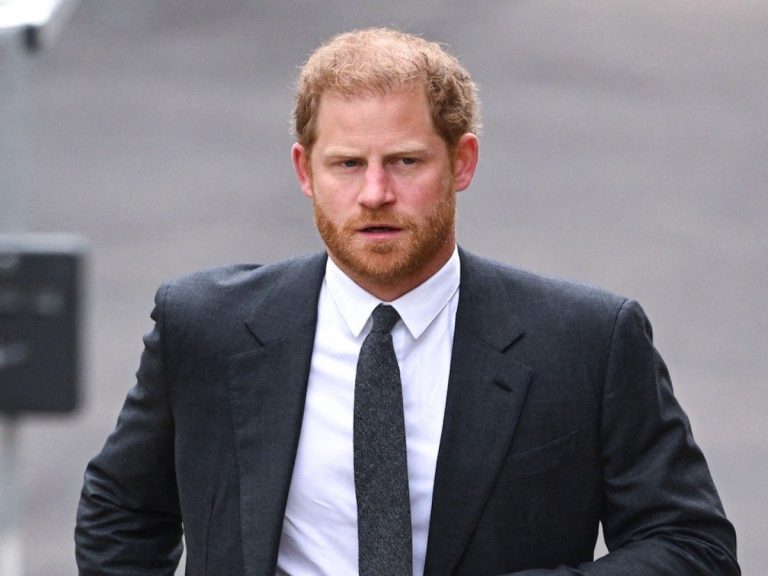 Prince Harry is not done with the Windsors, Buckingham on the alert!