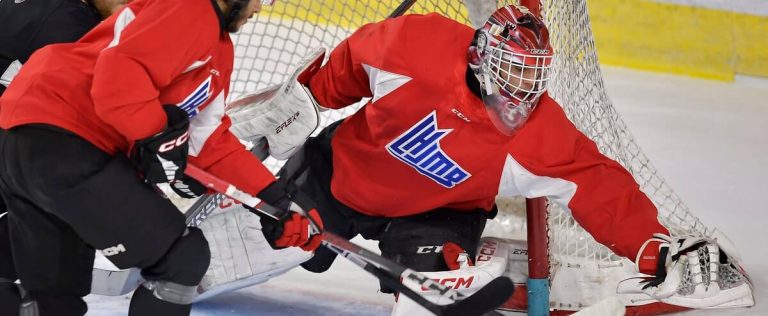 Remparts goaltender William Rousseau wants to join his legendary grandfather as Memorial Cup champion