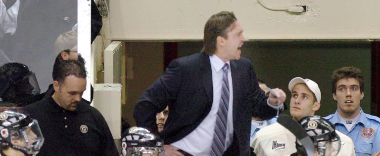 Remparts: the time when Patrick Roy “coached” Angelo Esposito … even while eating his steak