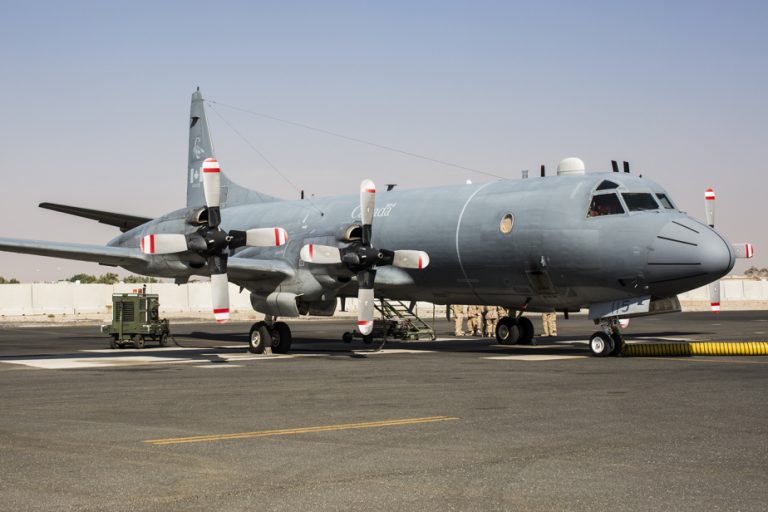 Replacement of CP-140 |  A pan-Canadian common front calls for a call for tenders