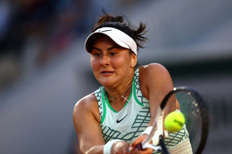 Roland Garros |  Andreescu defeats Azarenka in three sets