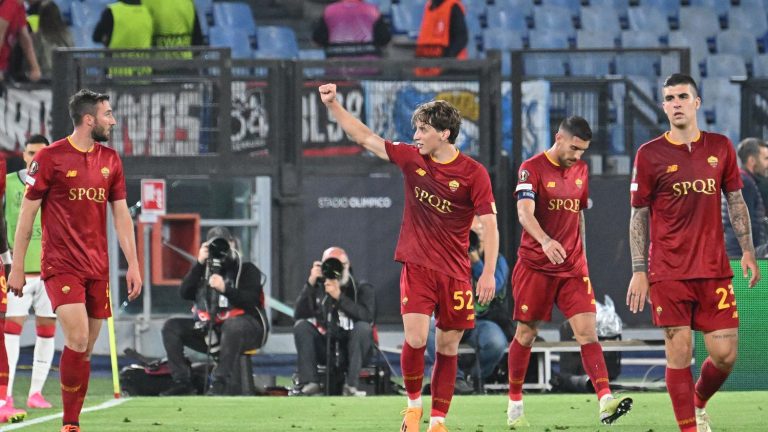 Roma take a slight option in their semi-final against Bayer Leverkusen