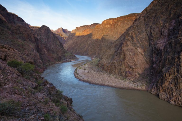 Seven States |  “Historic” agreement to protect the Colorado River