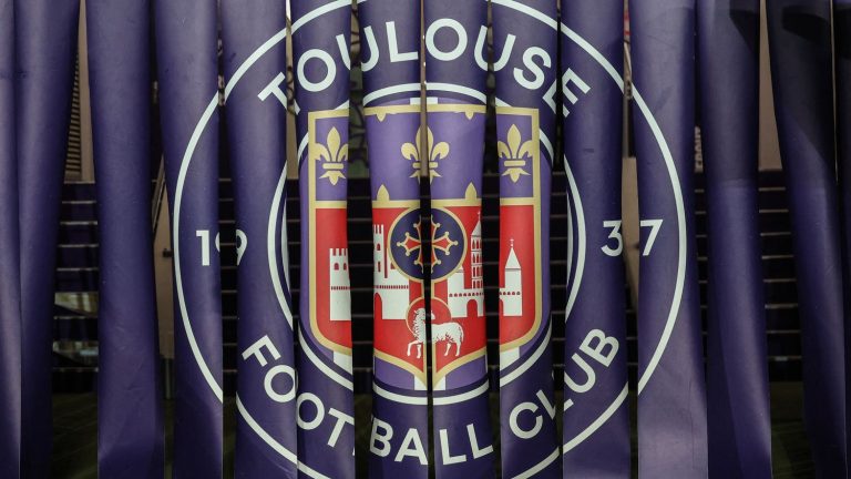 Several Toulouse football club players excluded from the meeting against Nantes for refusing to wear the rainbow jersey against homophobia