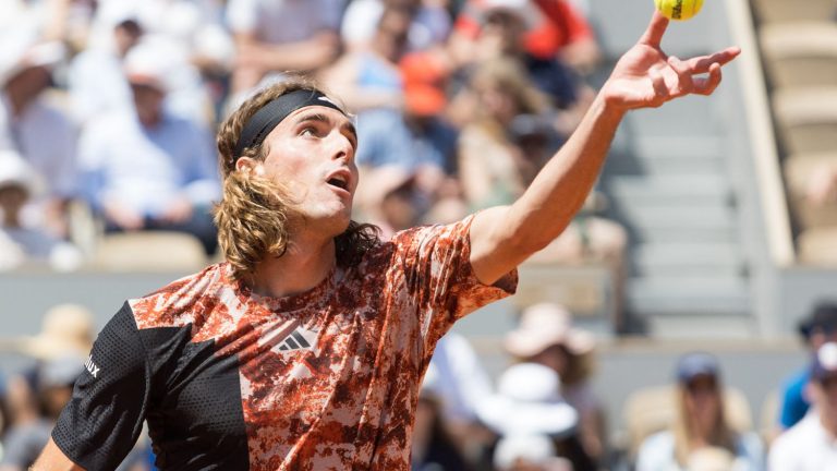 Stefanos Tsitsipas breaks away, Jessica Pegula breaks from the start… Follow the fourth day