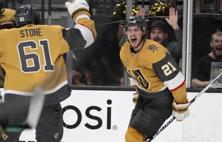 The Golden Knights win the first game against the Stars