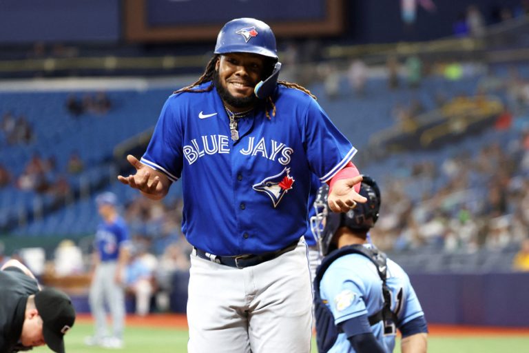 Toronto Blue Jays |  Toronto crushes Tampa Bay 20-1