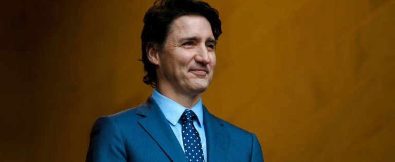 Justin Trudeau rolls Quebec in the flour, with its 100 million Canadians in 2100