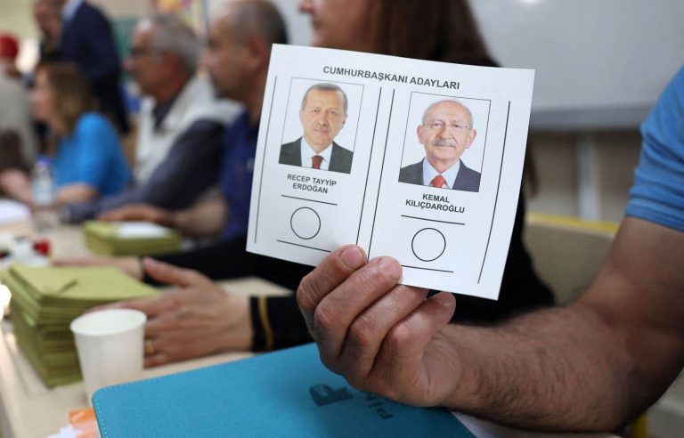 Turkey at the polls, Erdogan given as favorite