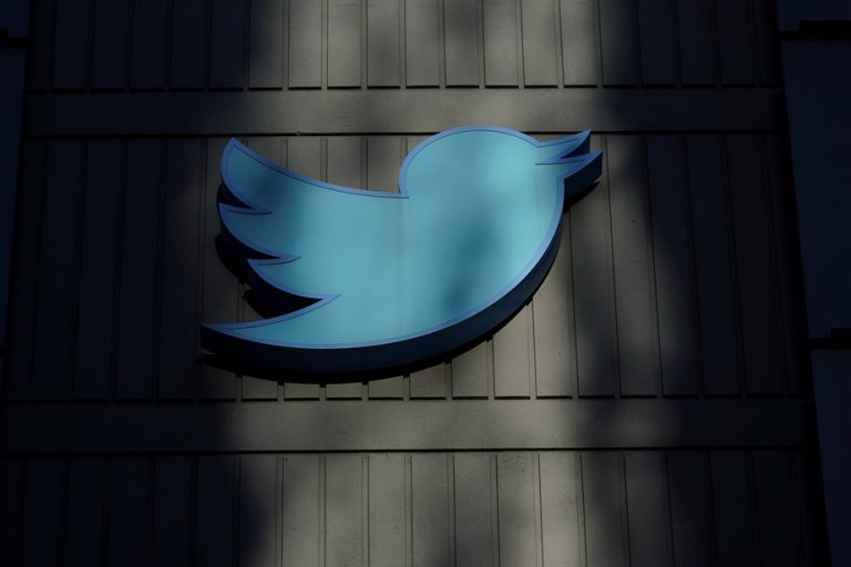 Twitter accuses Microsoft of misusing its data