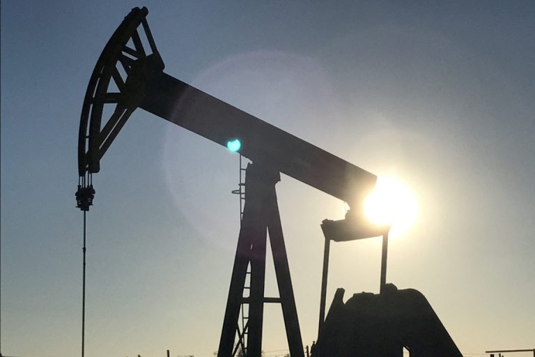 US demand |  Oil continues to rise