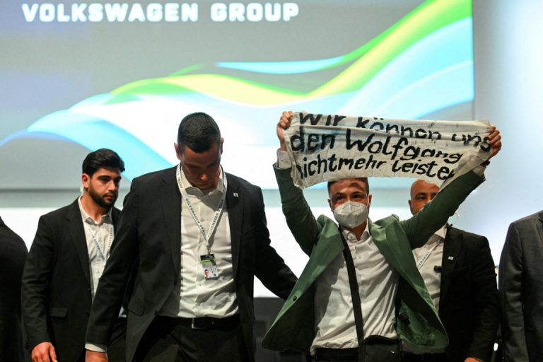 Volkswagen general meeting disrupted by activists