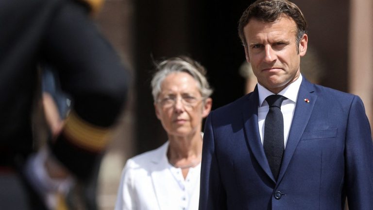 “We do not fight the far right with the words of the 90s”, says Emmanuel Macron in the Council of Ministers