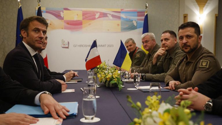 a meeting is underway between Emmanuel Macron and Volodymyr Zelensky at the G7 summit in Japan