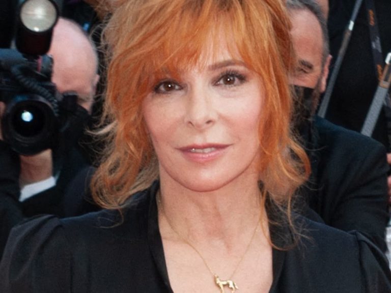 four days before Mylène Farmer’s big concert, the extraordinary announcement!