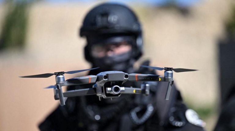 justice validates the use of drones to monitor the demonstration in Paris