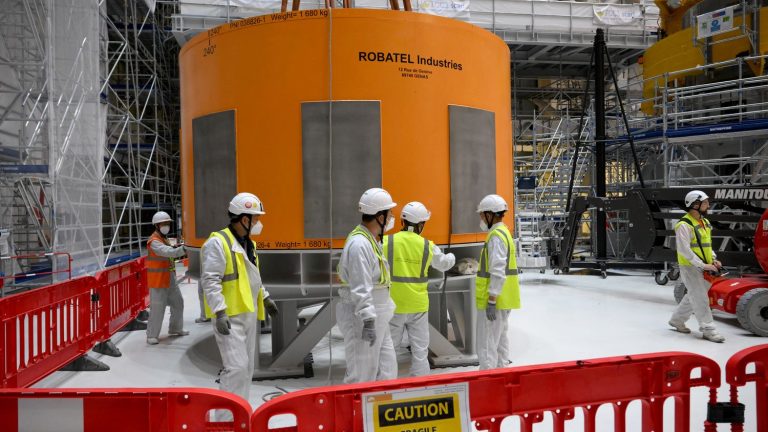 several “fake” welders spotted on the site of the Iter experimental reactor in Cadarache