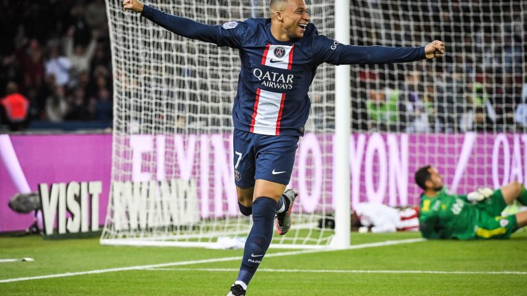 the Parisians take off, Kylian Mbappé double scorer … Follow the match of the 35th day of Ligue 1