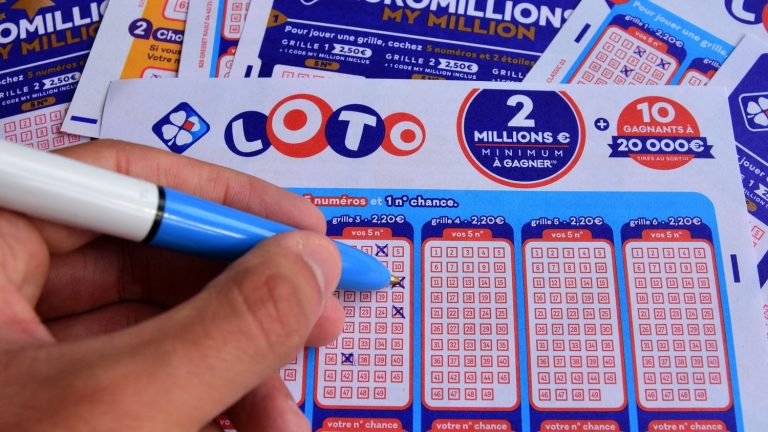 three winners, including a Frenchman, share the jackpot of 158 million euros