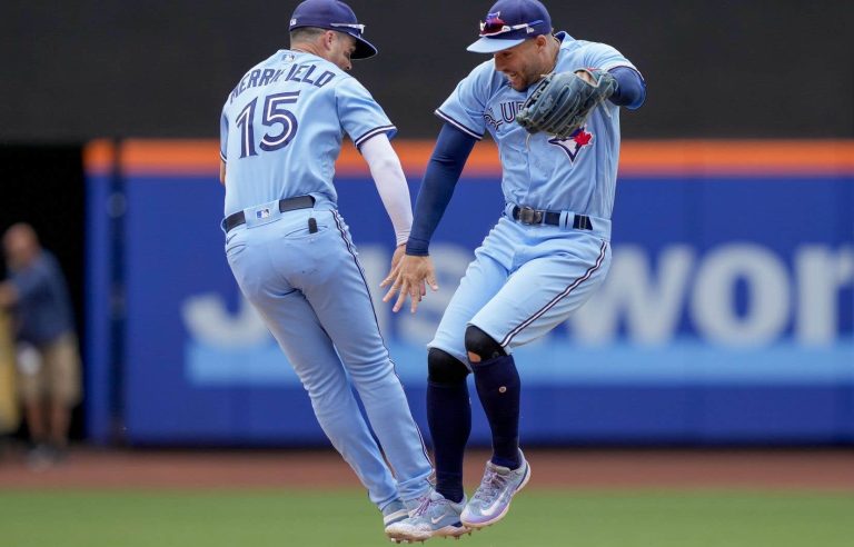 Blue Jays sweep streak against Mets