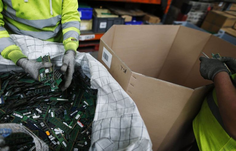 A UNESCO Chair in green and sustainable electronics is born at Polytechnique Montréal