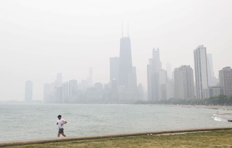 Air quality in the United States impoverished by smoke from Canada