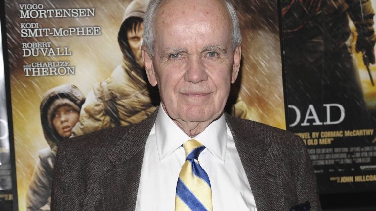 American writer Cormac McCarthy, winner of the Pulitzer Prize for “The Road”, died at the age of 89