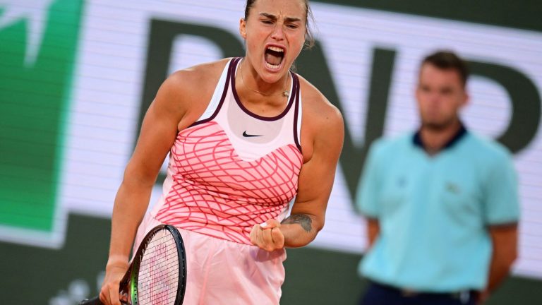 Aryna Sabalenka beats Sloane Stephens to advance to quarter-finals