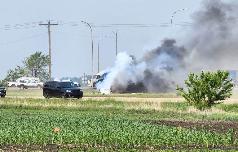 At least 10 dead in Manitoba road crash