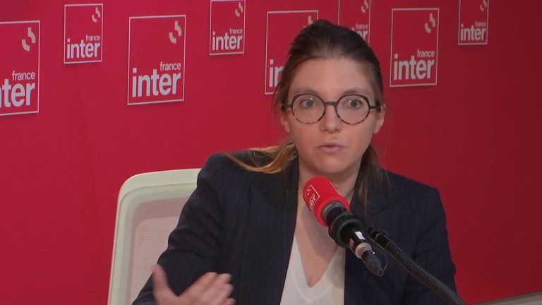 Aurore Bergé has “no problem recognizing clumsiness”, but rejects “the lessons of dignity” from the far right and the far left