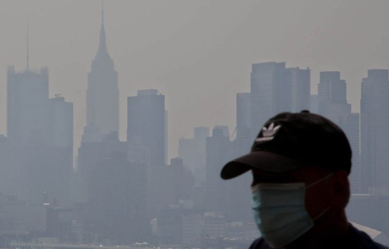 “Blame Canada”: why the smog of the forest fires in Quebec is made in New York?