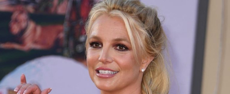 Britney Spears denies being addicted to ‘crystal meth’