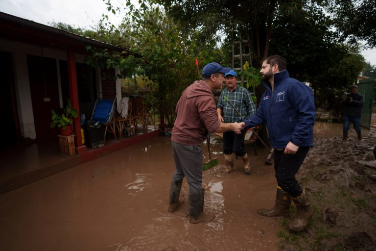 Chile |  Floods kill two and evacuate thousands