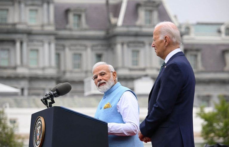 Contracts and red carpet for Indian Prime Minister Narendra Modi in Washington