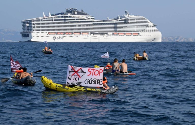 Cruise lines believe they can decarbonize by 2050