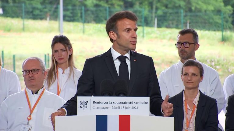 DIRECT.  Emmanuel Macron undertakes to relocate the production of 50 drugs, including 25 “in the coming weeks”