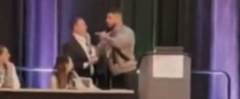 [EN VIDÉO] Enraged husband punches lecturer and accuses him of sexually assaulting his wife