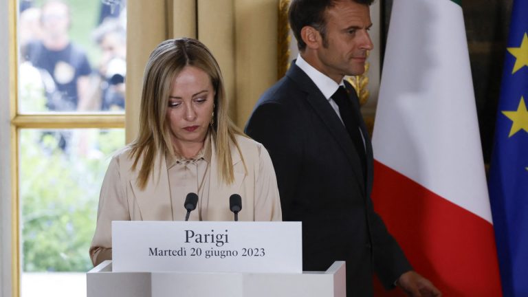 Emmanuel Macron and Giorgia Meloni insist on the need for “dialogue” between the two countries