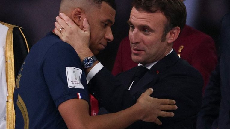 Emmanuel Macron will “try to push” for Kylian Mbappé to stay at PSG