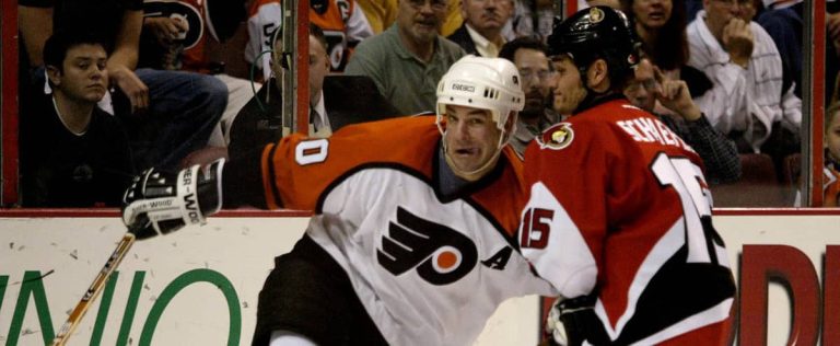 For John LeClair, the past will allow the Flyers to go far