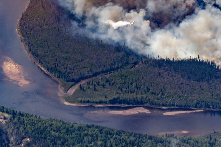 Forest fires |  The blaze 16 km from Sept-Îles, no other evacuations for the moment