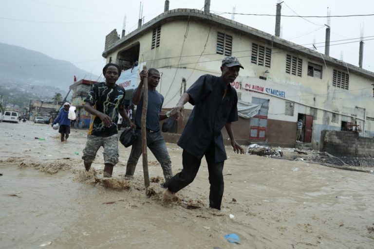 Haiti |  Floods leave at least 42 dead and thousands displaced