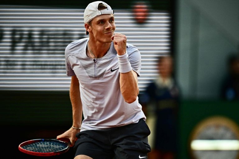 Halle Tournament |  Shapovalov defeats Lloyd Harris in the first round