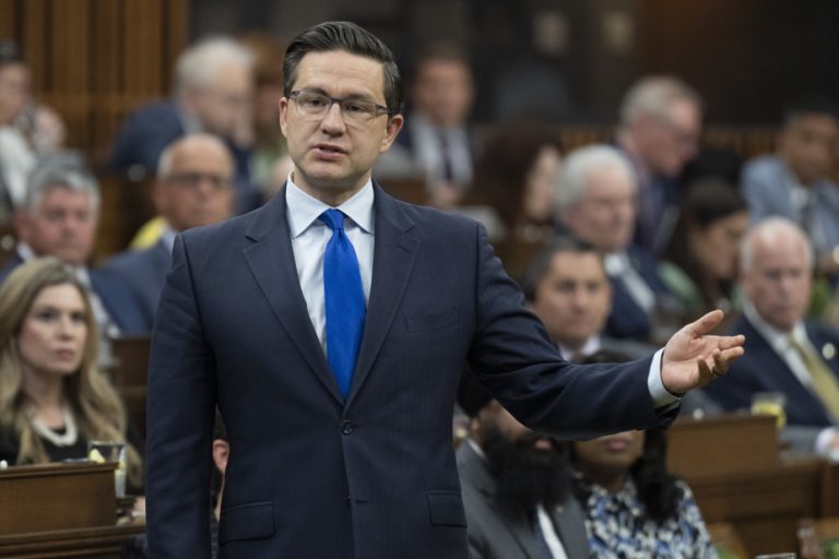 Housing crisis |  Ottawa needs to get tough on municipalities, says Poilievre